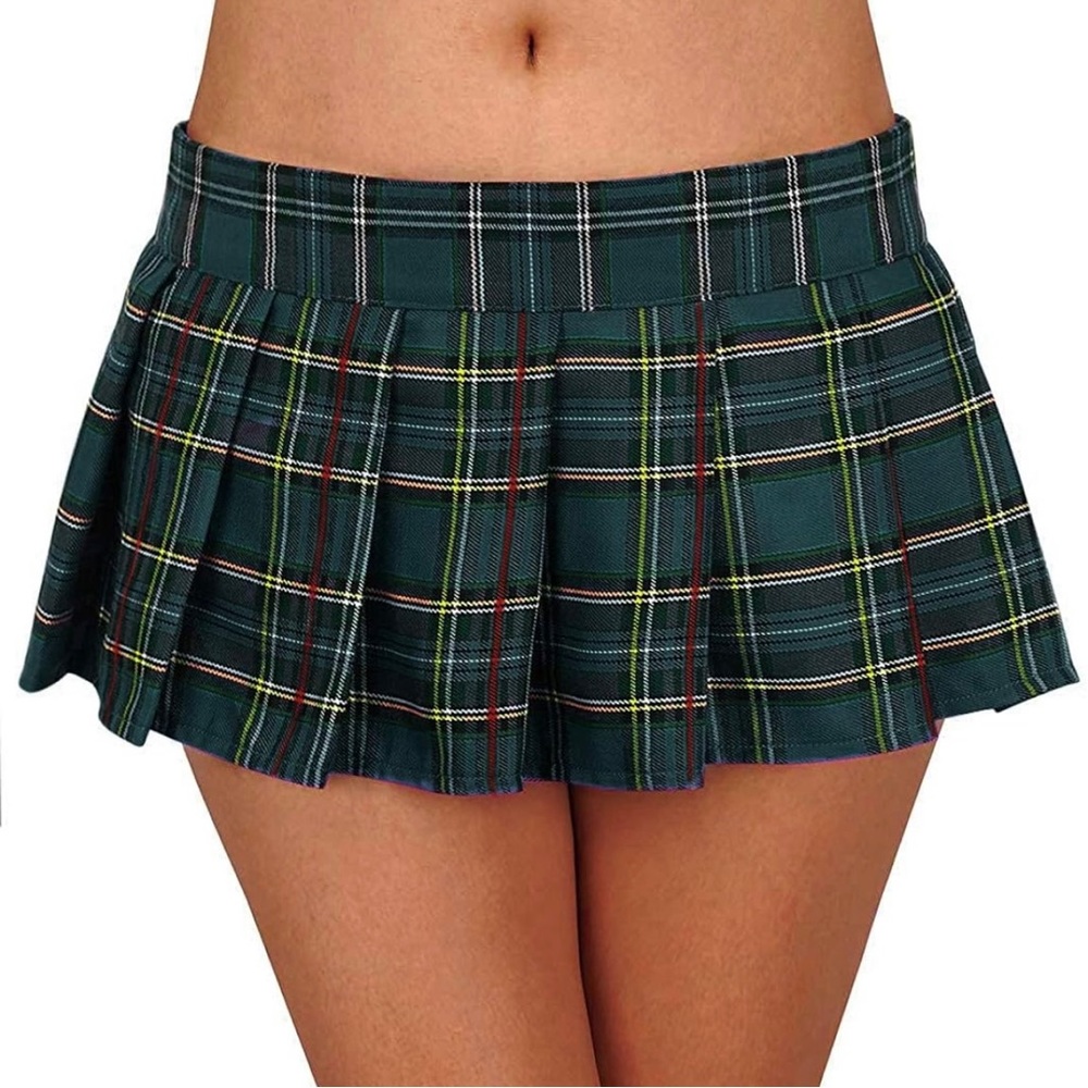 ☀️ NWT MYIFU Plaid Pleated Mini Skirt